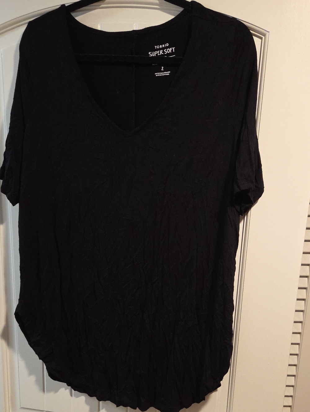 Torrid Favorite Tunic Super Soft V-Neck Side Slit Tee Black Size 2